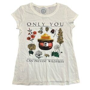 Smokey the Bear “Only You Can Prevent Wildfires” White Screen Tee Junior Size L